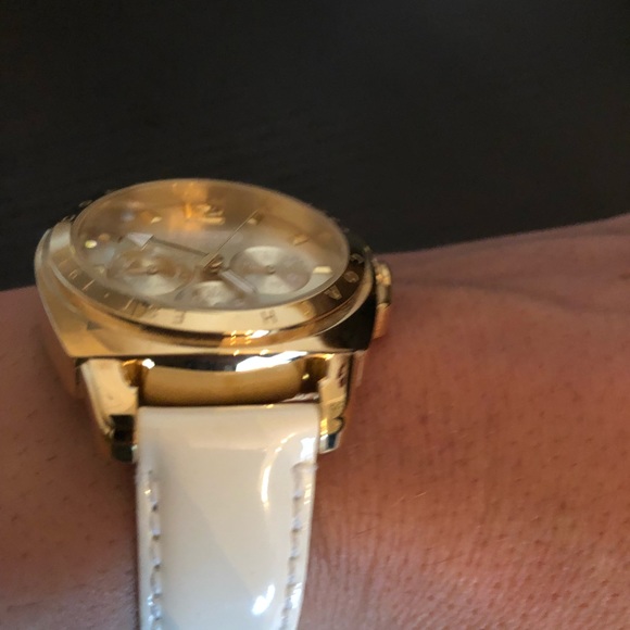 Coach Leather Watch - Picture 8 of 8